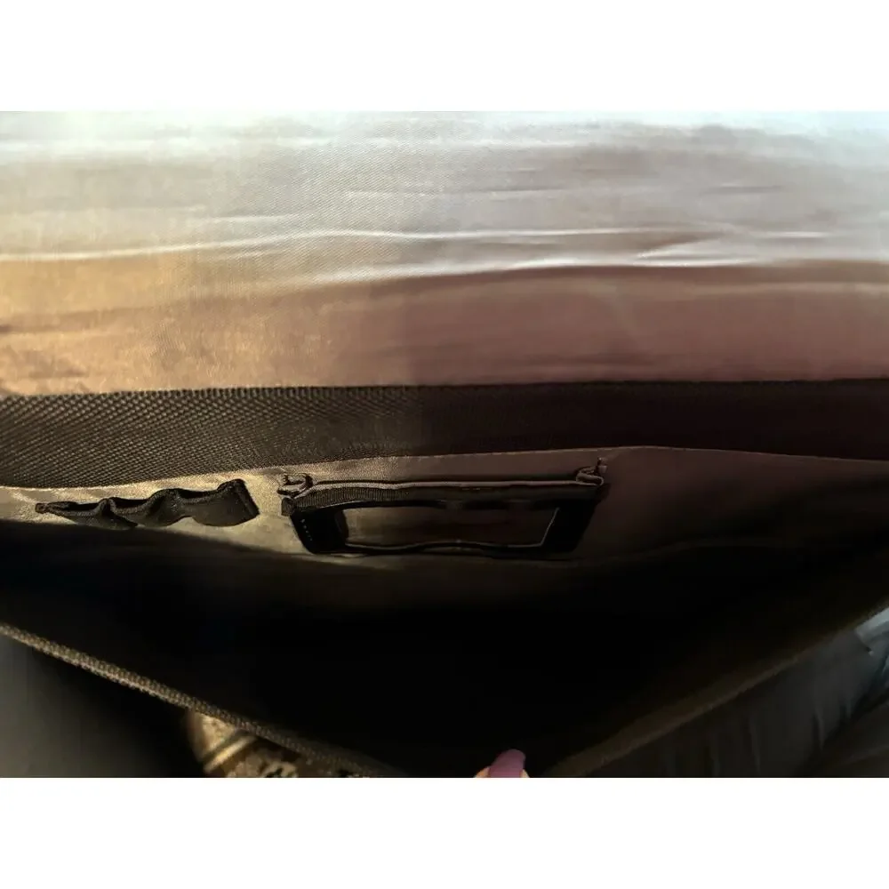 Targus 17”‎ Blacktop Deluxe Laptop Case w/ Dome Protection Softside Brief Case